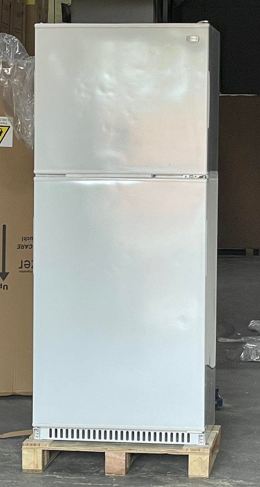 Sundanzer Solar Appliances Factory Seconds (B-Stock) SunDanzer DCRF450 Solar DC Refrigerator-Freezer 15 Cu. Ft. White - $200 Off!
